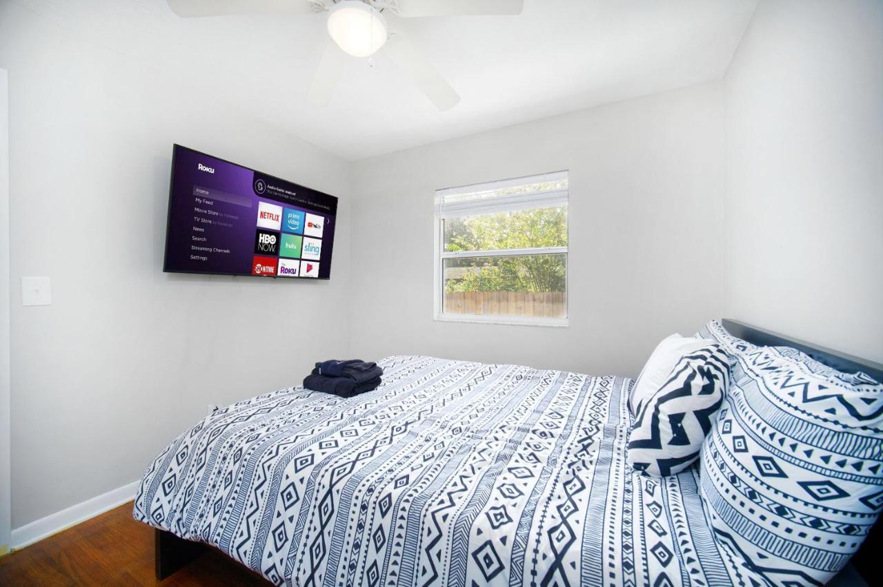 King Bedroom 2Bed1Bath Sleeps 4 Close To Town Center Downtown Beach Mayo Clinic Jacksonville Ngoại thất bức ảnh